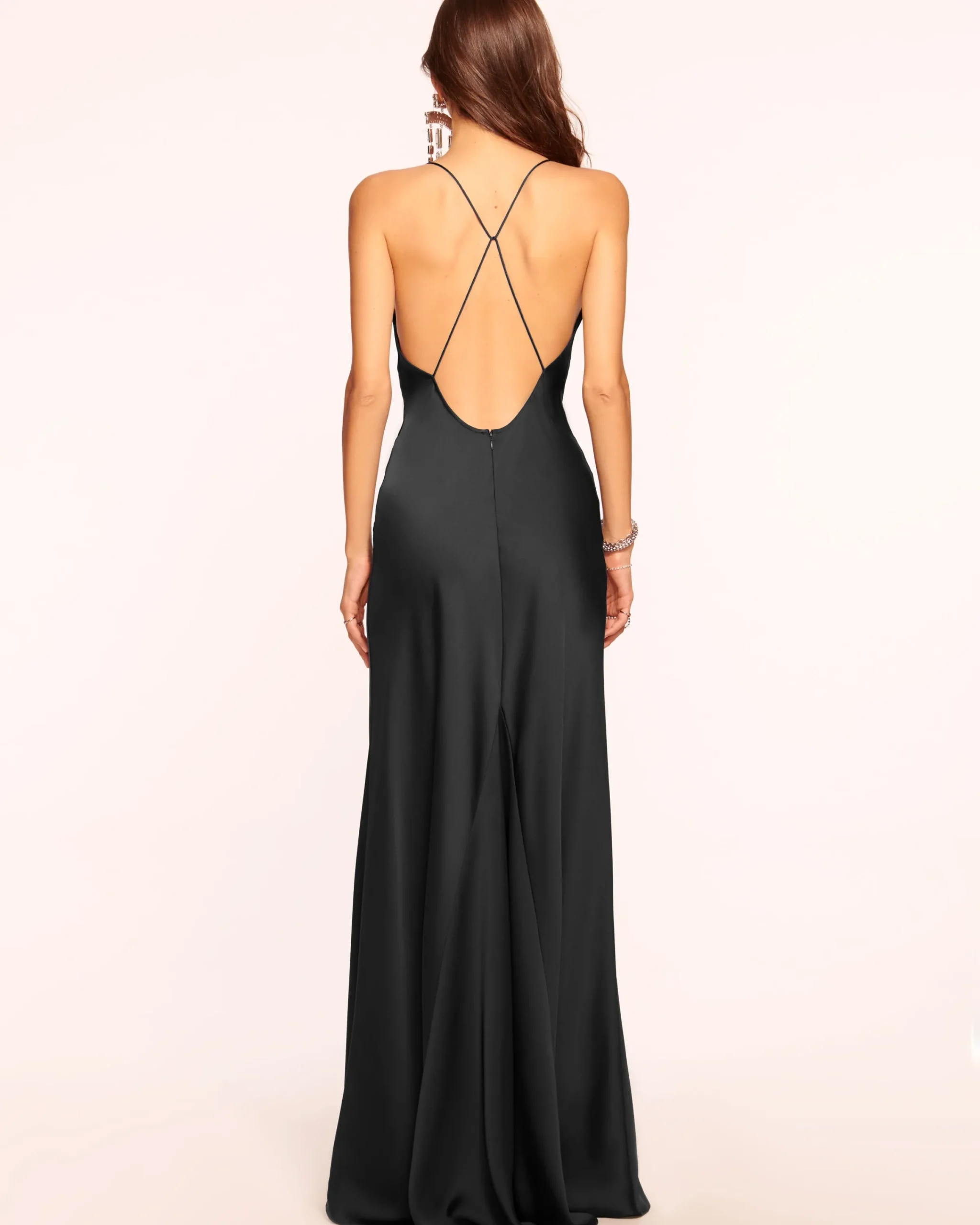 New Caspe V-Neck Gown Dresses