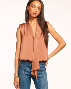 Sale Winnet V-Neck Sleeveless Top Tops