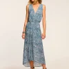 Outlet Yuka V-Neck Midi Dress Dresses